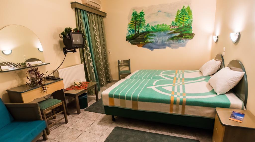 Artemis Hotel Karpenisi Kamer foto