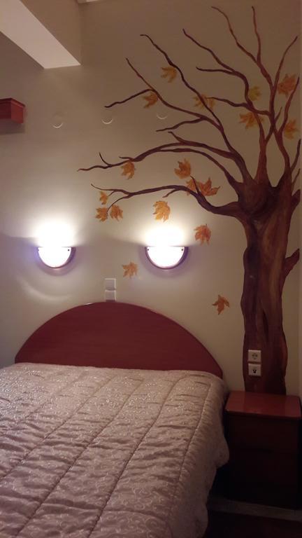 Artemis Hotel Karpenisi Buitenkant foto